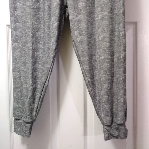 New Capri Joggers - Picture 7 of 7